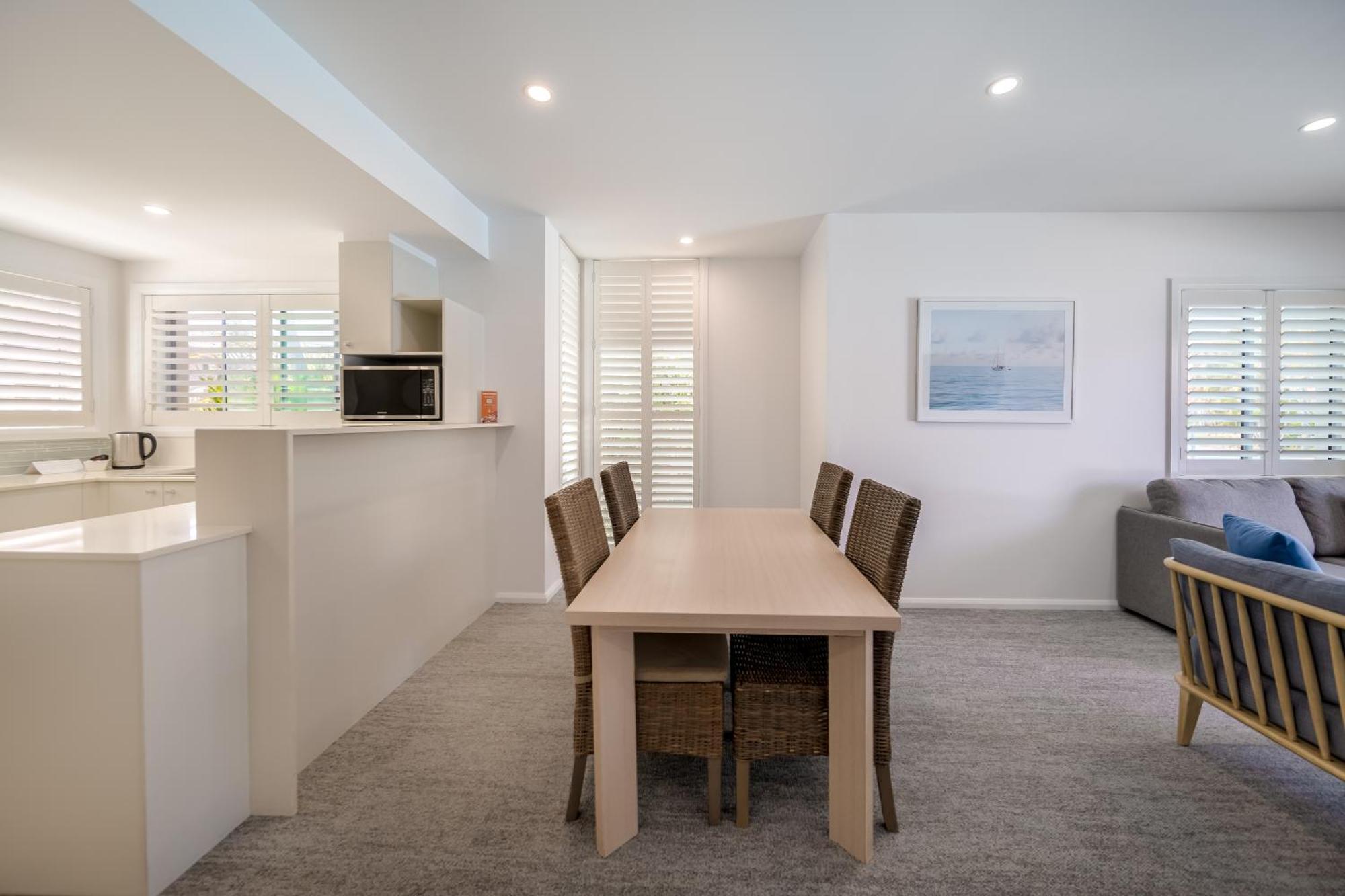 Oaks Port Stephens Pacific Blue 4* Salamander Bay